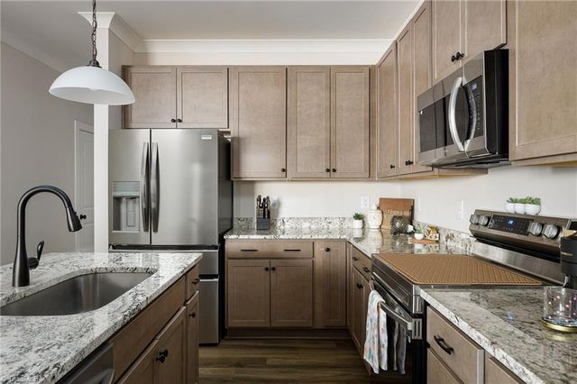 1729 Westfall Street, Kernersville, NC 27284