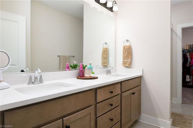 1729 Westfall Street, Kernersville, NC 27284