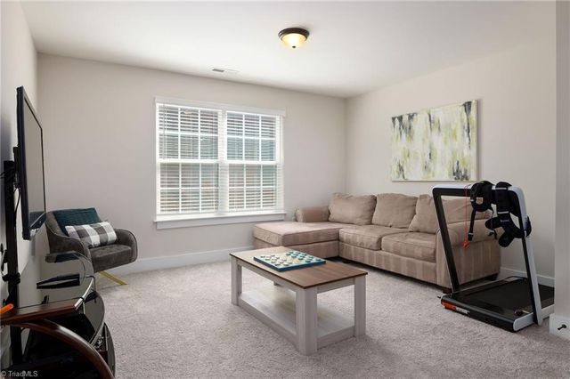 1729 Westfall Street, Kernersville, NC 27284