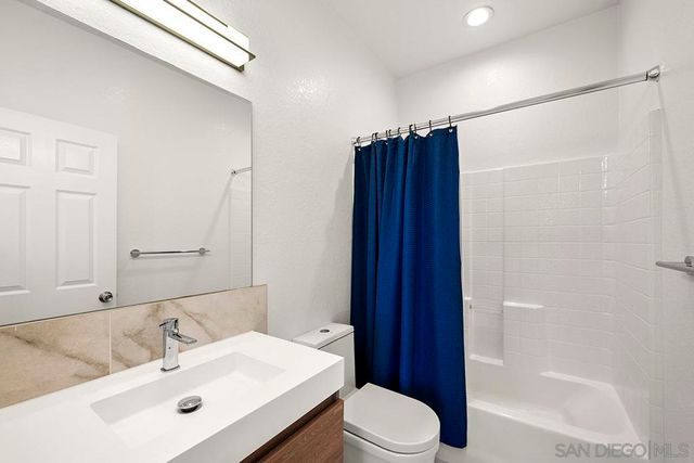 2788 Villas Way, San Diego, CA 92108