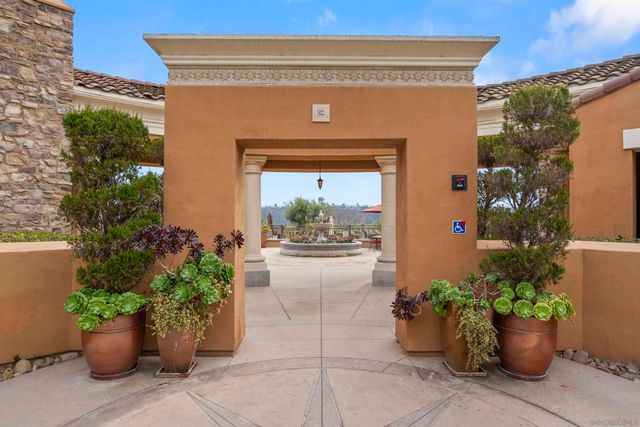 2788 Villas Way, San Diego, CA 92108