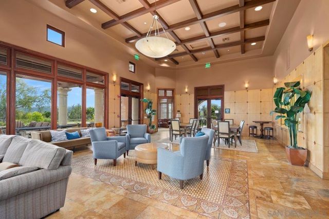 2788 Villas Way, San Diego, CA 92108