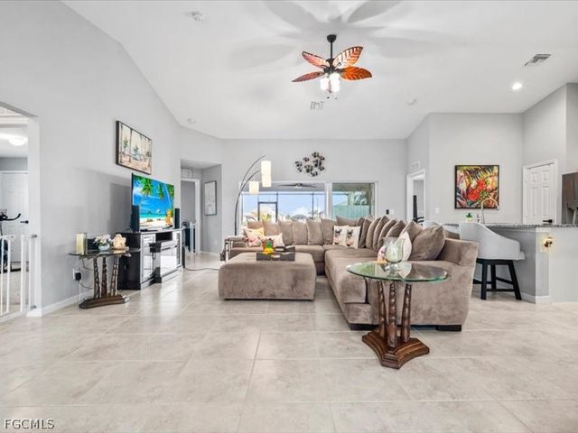 4317 NW 34th LN, Cape Coral, FL 33993