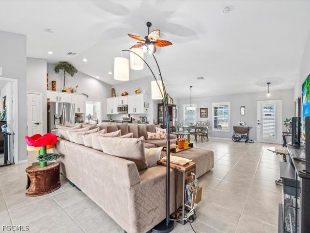 4317 NW 34th LN, Cape Coral, FL 33993