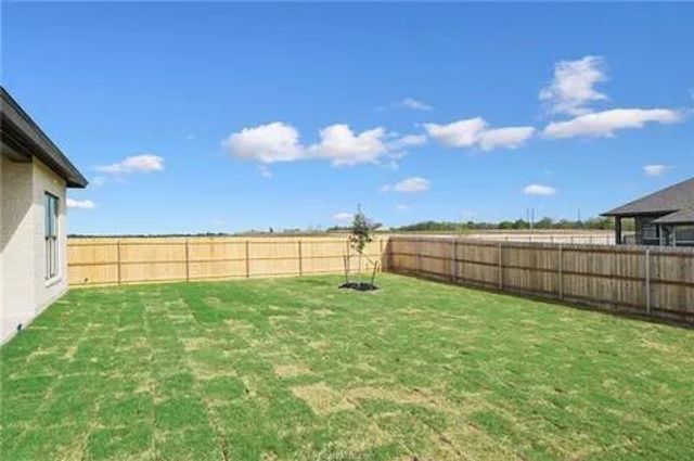 6205 Daytona Drive, College Station, TX 77845