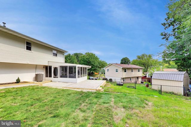 4401 KENTMORE DR, Woodbridge, VA 22193