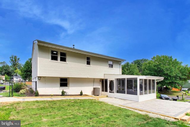 4401 KENTMORE DR, Woodbridge, VA 22193