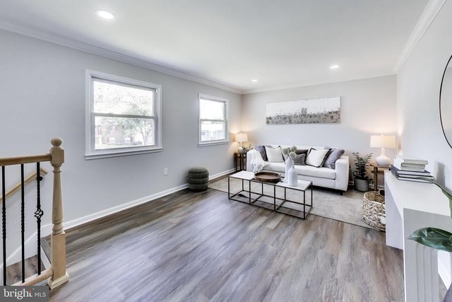 4401 KENTMORE DR, Woodbridge, VA 22193