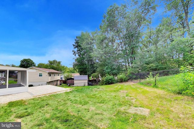 4401 KENTMORE DR, Woodbridge, VA 22193