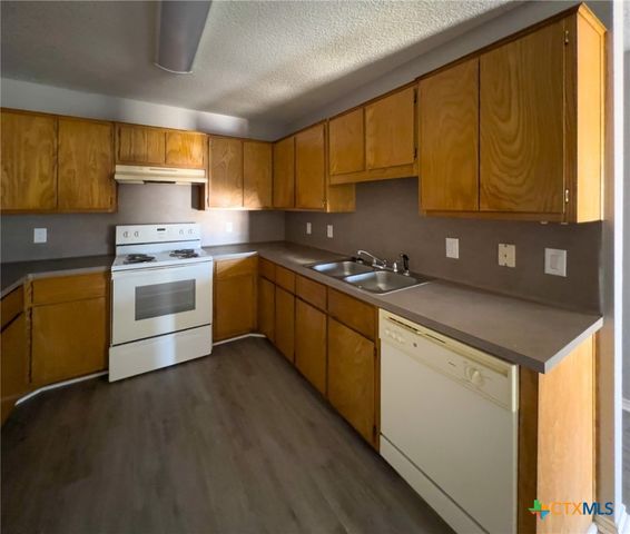 2804 Alma B, Killeen, TX 76549