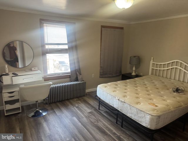 429 E ELM ST, Tamaqua, PA 18252