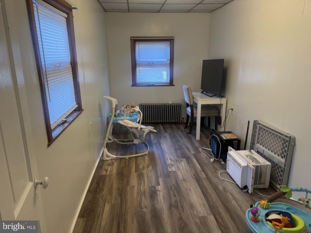 429 E ELM ST, Tamaqua, PA 18252