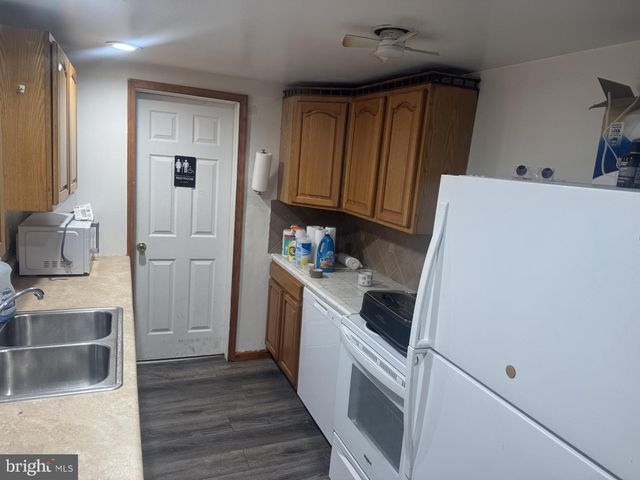 429 E ELM ST, Tamaqua, PA 18252