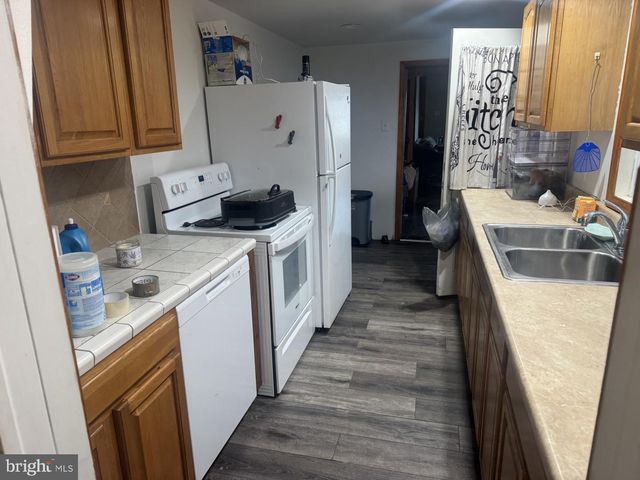 429 E ELM ST, Tamaqua, PA 18252