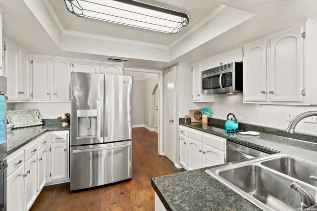 2307 High Ledge, San Antonio, TX 78232