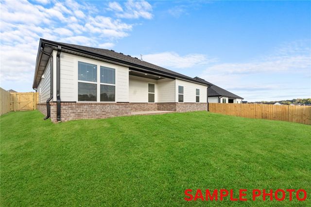 2614 Meditation Loop, Springdale, AR 72764