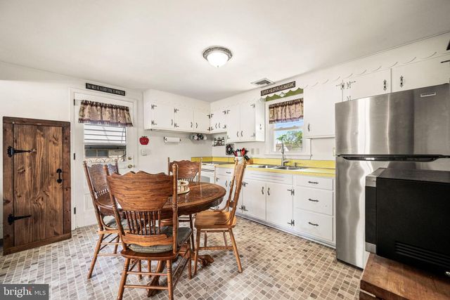 496 SPRING ST, Pottstown, PA 19464