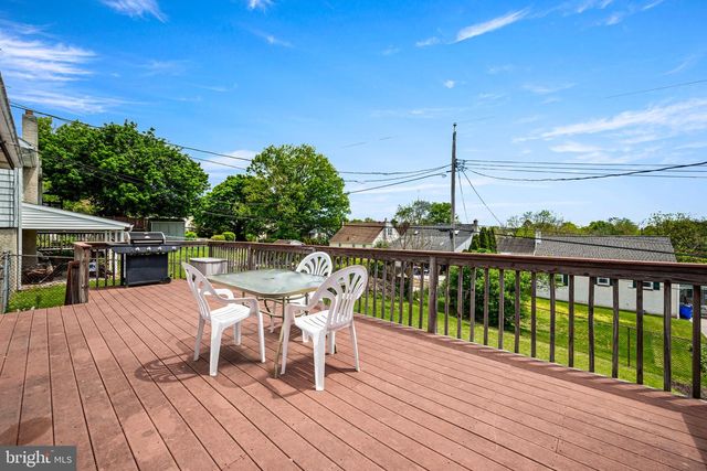 496 SPRING ST, Pottstown, PA 19464