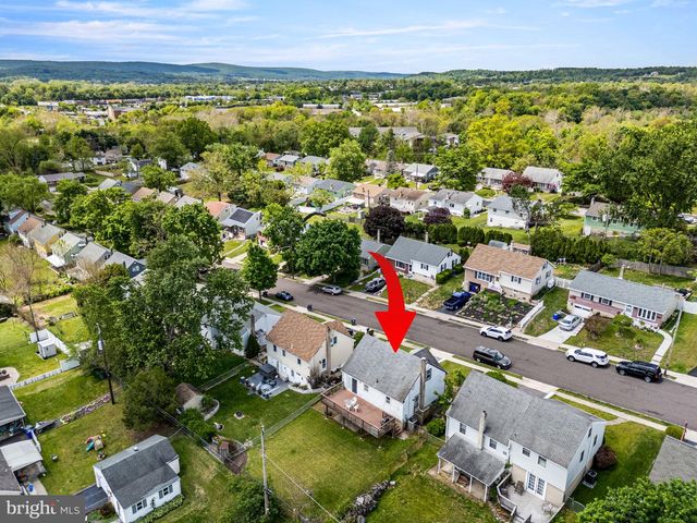 496 SPRING ST, Pottstown, PA 19464