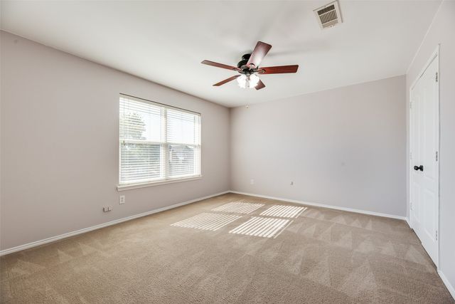 905 Elizabeth Drive, Lewisville, TX 75067