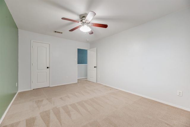 905 Elizabeth Drive, Lewisville, TX 75067