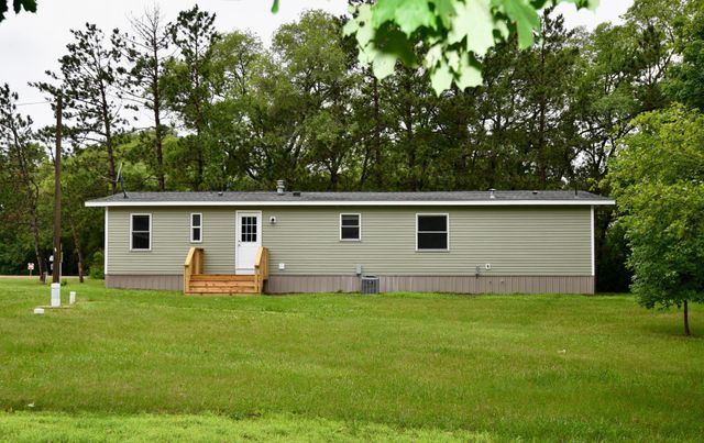 1824 189th Street E, Clearwater, MN 55320