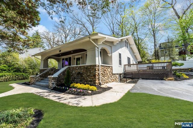 69 Broadway, Park Ridge, NJ 07656