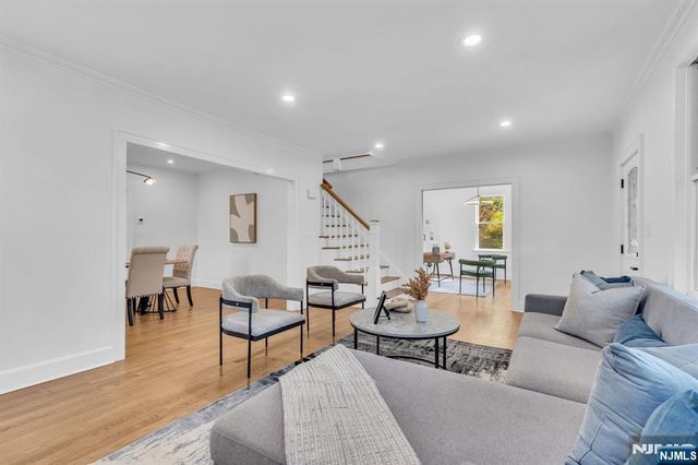 69 Broadway, Park Ridge, NJ 07656