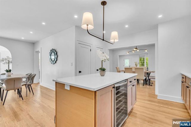 69 Broadway, Park Ridge, NJ 07656