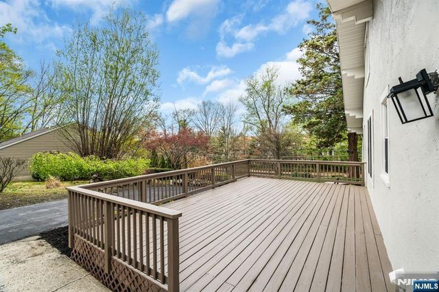 69 Broadway, Park Ridge, NJ 07656