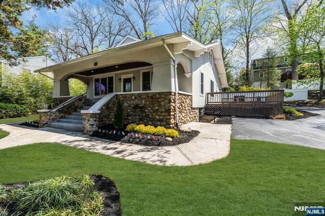 69 Broadway, Park Ridge, NJ 07656