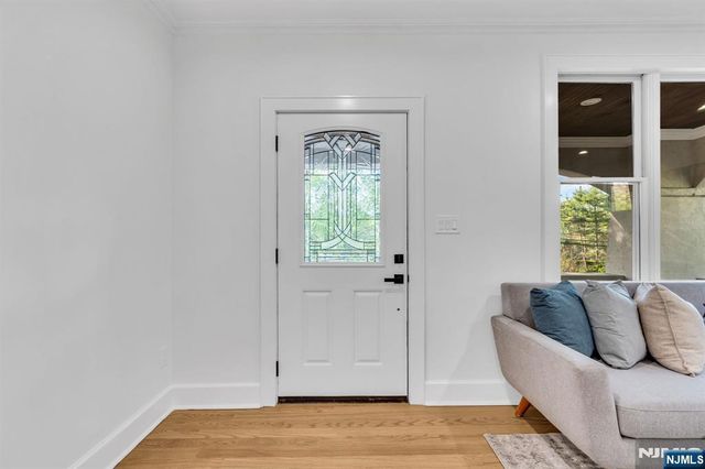 69 Broadway, Park Ridge, NJ 07656