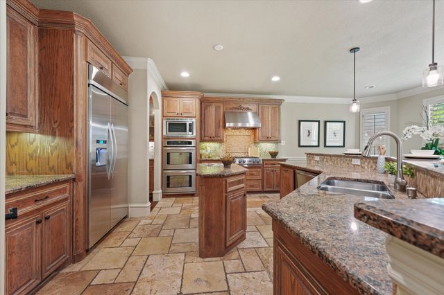 6248 Lakeshore Drive, Dallas, TX 75214