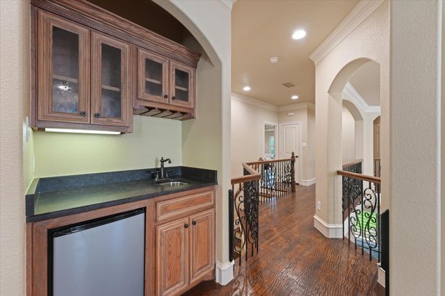 6248 Lakeshore Drive, Dallas, TX 75214