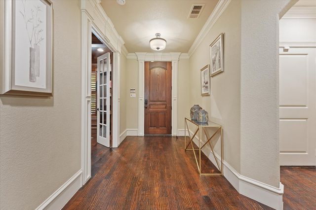 6248 Lakeshore Drive, Dallas, TX 75214