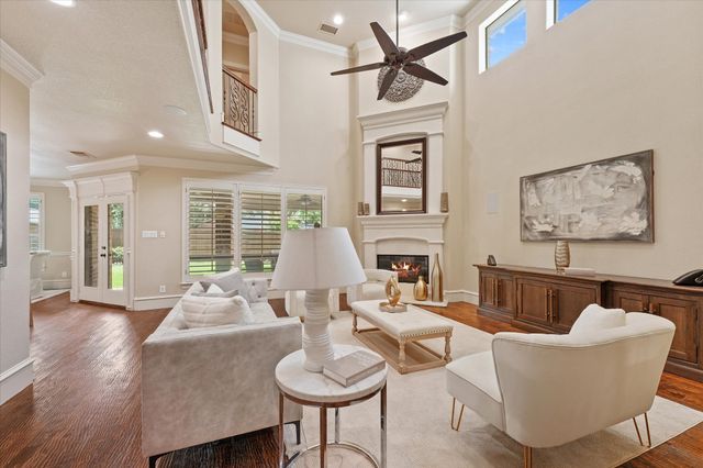 6248 Lakeshore Drive, Dallas, TX 75214