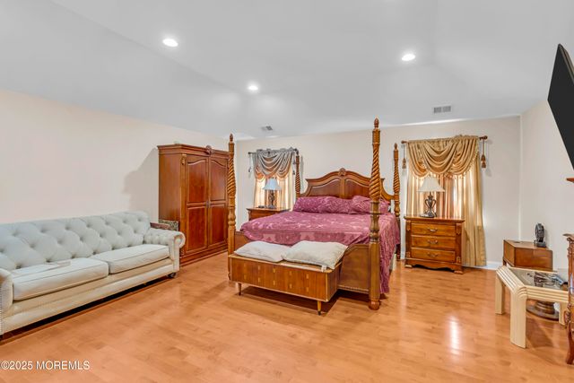 6 Bane Lane, Jackson, NJ 08527