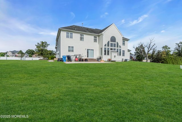 6 Bane Lane, Jackson, NJ 08527