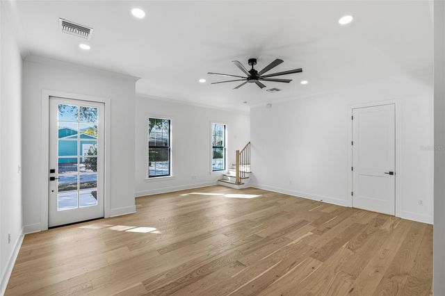 3012 S ESPERANZA AVENUE, Tampa, FL 33629
