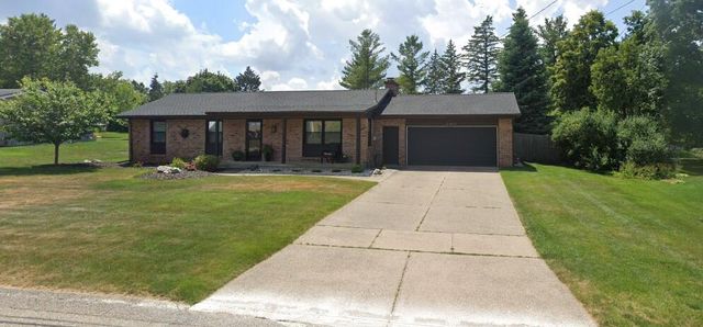 2500 Rockhill Drive Ne, Plainfield Twp, MI 49525