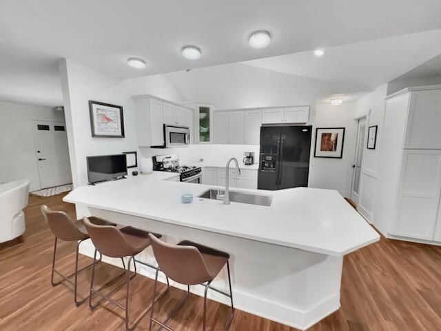 2500 Rockhill Drive Ne, Plainfield Twp, MI 49525