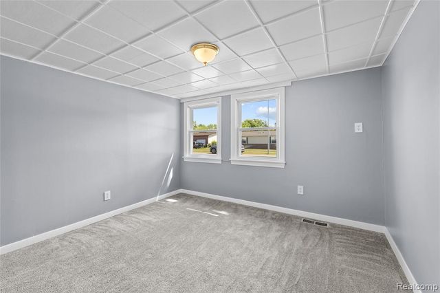 8280 Pine Street, Taylor, MI 48180