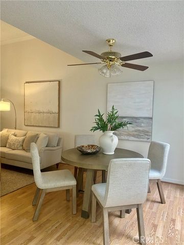 1880 McKinney Way, M15-20B, Seal Beach, CA 90740