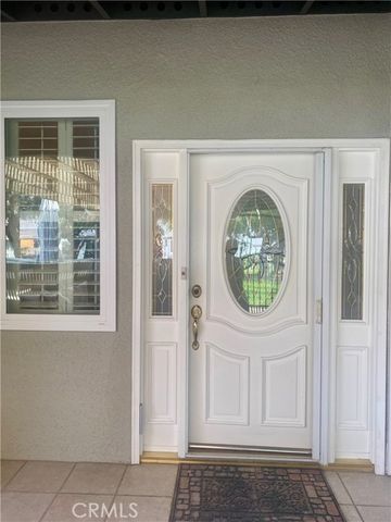 1880 McKinney Way, M15-20B, Seal Beach, CA 90740