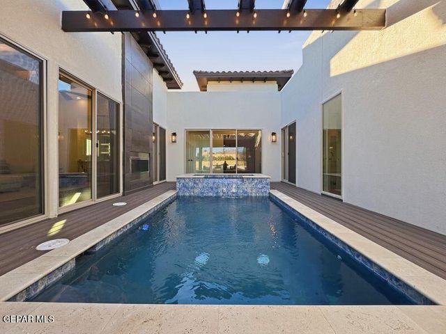5636 RIVER RUN Street, El Paso, TX 79932