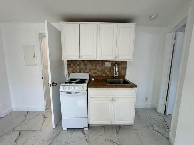844 NE 17th Way Apt 2, Fort Lauderdale, FL 33304