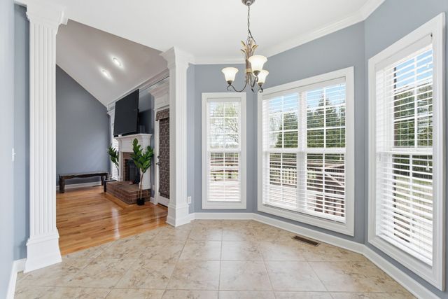 2733 Presley Dr, Murfreesboro, TN 37128