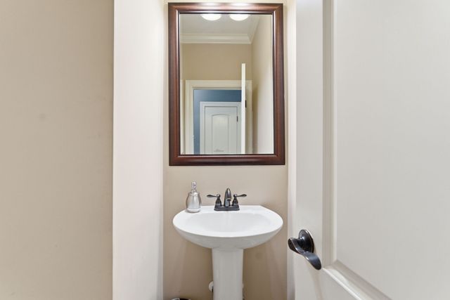 2733 Presley Dr, Murfreesboro, TN 37128