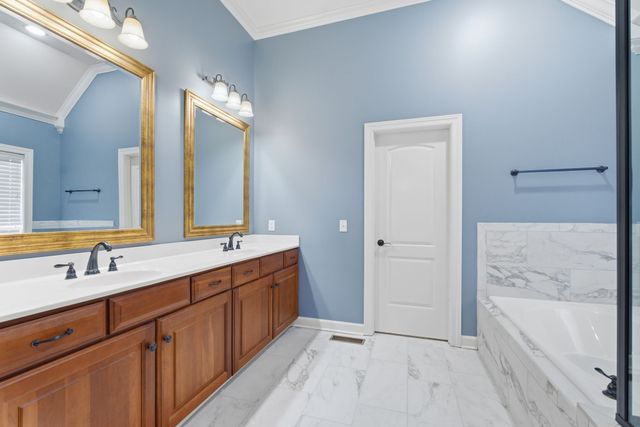 2733 Presley Dr, Murfreesboro, TN 37128