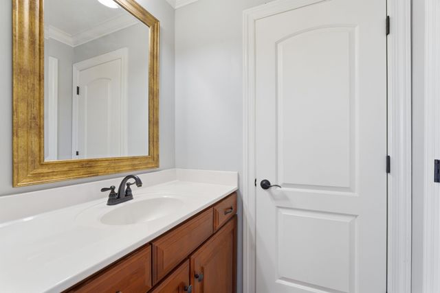 2733 Presley Dr, Murfreesboro, TN 37128